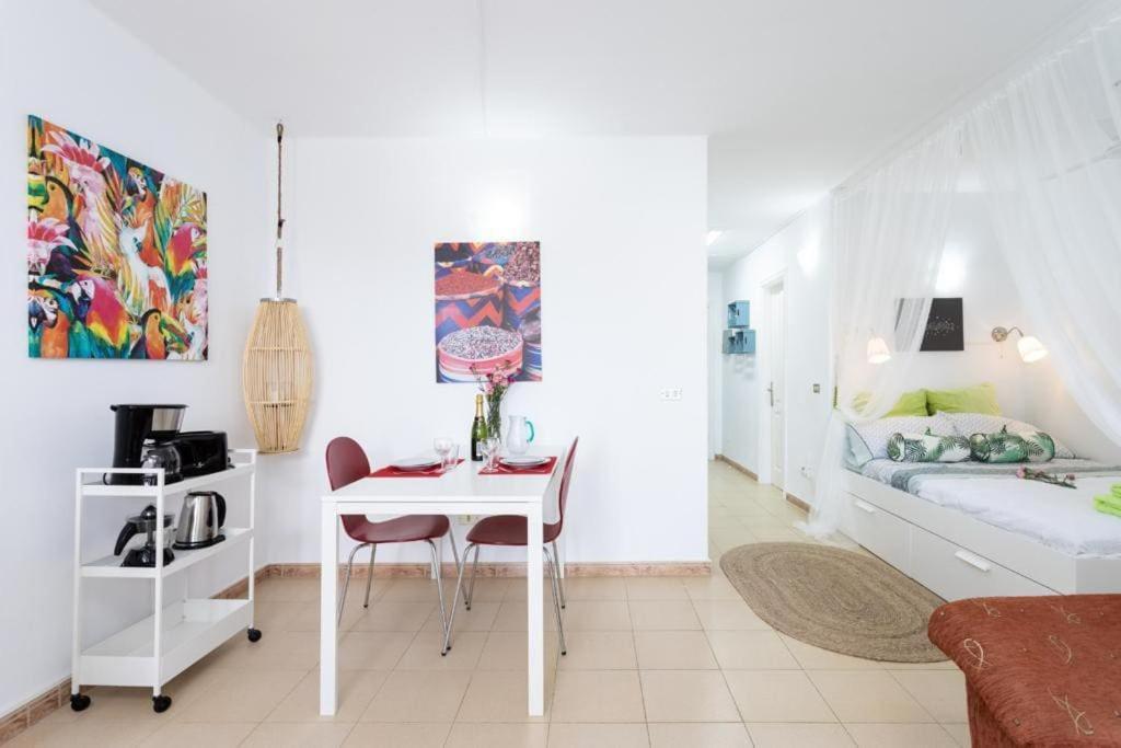 Cosy Studio With Balcony At Golf Del Sur, Tenerife Сан-Мігель-де-Абона Екстер'єр фото